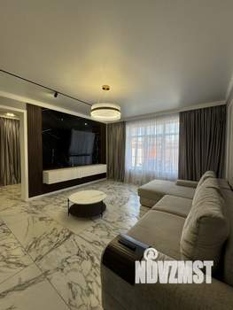 Дом 120м&sup2;, 2-этажный, участок 3 сот.  