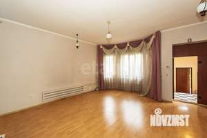 Дом 295м², 2-этажный, участок 4 сот.  