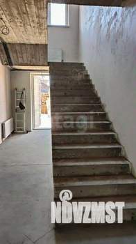 Дом 236м&sup2;, 2-этажный, участок 5 сот.  