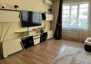 Дом 354м², 3-этажный, участок 3 сот.  