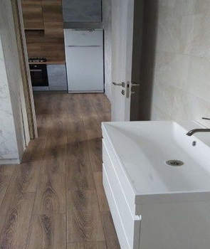 Дом 80м&sup2;, 2-этажный, участок 3 сот.  