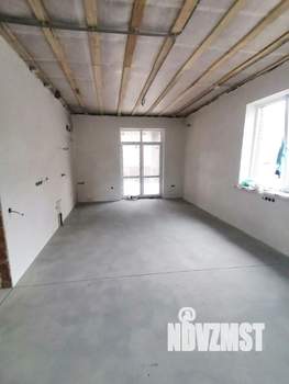 Дом 173м&sup2;, 1-этажный, участок 7 сот.  