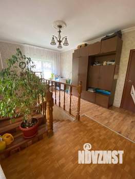 Дом 223м², 2-этажный, участок 6 сот.  