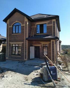 Дом 200м², 2-этажный, участок 4 сот.  