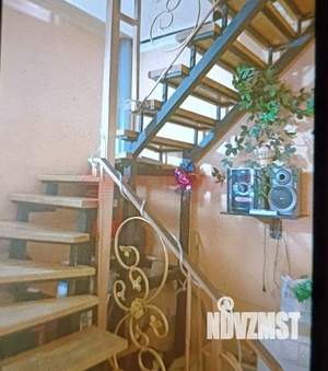 Дом 232м², 2-этажный, участок 1 сот.  