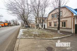 Дом 500м&sup2;, 2-этажный, участок 7 сот.  