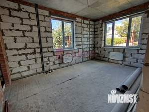 Дом 327м², 3-этажный, участок 6 сот.  