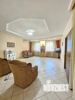 Дом 276м², 1-этажный, участок 8 сот.  