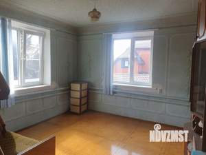 Дом 280м&sup2;, 3-этажный, участок 6 сот.  