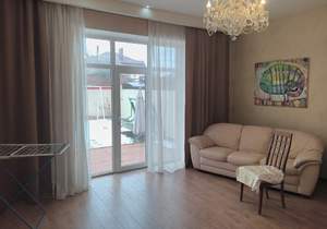 Дом 105м&sup2;, 2-этажный, участок 3 сот.  