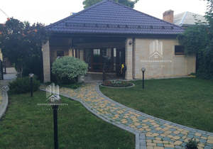 Дом 500м², 2-этажный, участок 9 сот.  