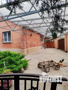 Дом 123м&sup2;, 2-этажный, участок 3 сот.  