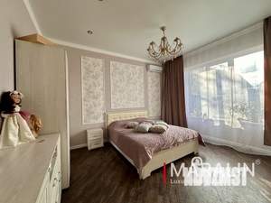 Дом 170м&sup2;, 2-этажный, участок 3 сот.  