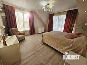 Дом 206м&sup2;, 2-этажный, участок 6 сот.  