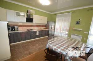 Дом 130м², 2-этажный, участок 4 сот.  