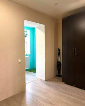 Дом 42м&sup2;, 2-этажный, участок 1 сот.  