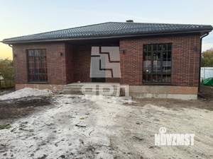 Дом 175м&sup2;, 1-этажный, участок 7 сот.  