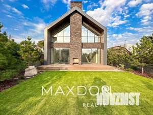 Дом 325м², 2-этажный, участок 7 сот.  