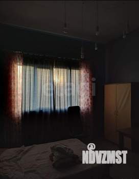 Дом 680м&sup2;, 2-этажный, участок 14 сот.  