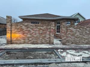 Дом 140м&sup2;, 1-этажный, участок 4 сот.  