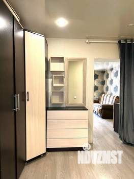 Дом 42м&sup2;, 2-этажный, участок 1 сот.  