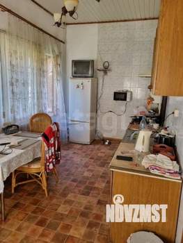 Дом 210м², 2-этажный, участок 6 сот.  