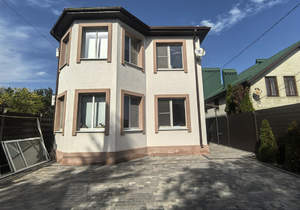 Дом 151м², 2-этажный, участок 3 сот.  