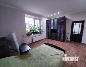 Дом 175м², 2-этажный, участок 3 сот.  