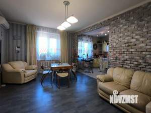 Дом 312м², 3-этажный, участок 4 сот.  