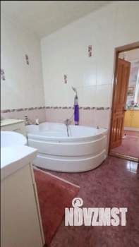 Дом 125м&sup2;, 2-этажный, участок 1 сот.  