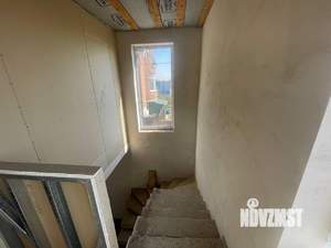 Дом 98м&sup2;, 2-этажный, участок 1 сот.  