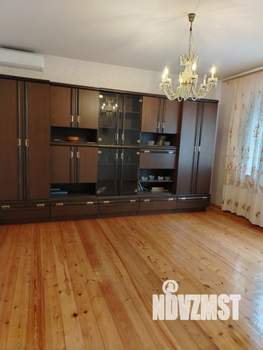Дом 231м², 2-этажный, участок 5 сот.  