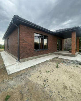 Дом 120м&sup2;, 1-этажный, участок 9 сот.  