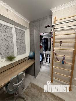 Дом 120м&sup2;, 2-этажный, участок 3 сот.  