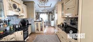 Дом 264м², 3-этажный, участок 6 сот.  