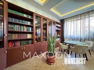 Дом 255м&sup2;, 4-этажный, участок 3 сот.  