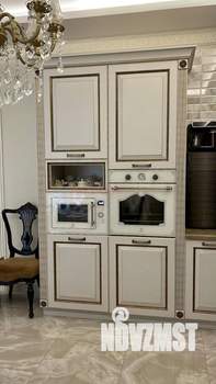 Дом 200м&sup2;, 2-этажный, участок 5 сот.  