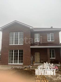 Дом 205м&sup2;, 2-этажный, участок 6 сот.  