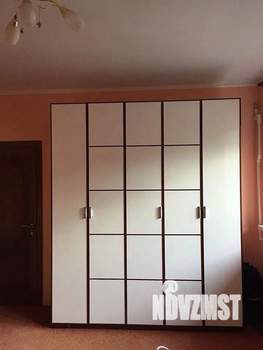 Дом 150м², 2-этажный, участок 3 сот.  