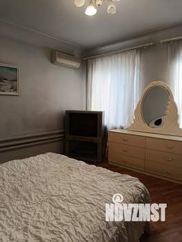 Дом 122м&sup2;, 1-этажный, участок 5 сот.  