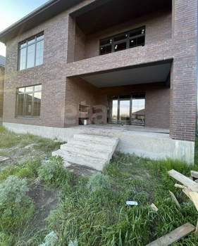 Дом 287м&sup2;, 2-этажный, участок 9 сот.  