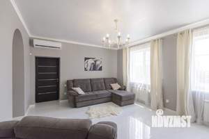 Дом 173м², 2-этажный, участок 5 сот.  
