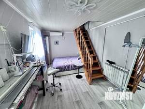 Дом 44м&sup2;, 2-этажный, участок 6 сот.  