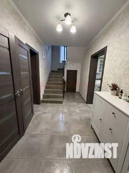 Дом 98м&sup2;, 2-этажный, участок 2 сот.  