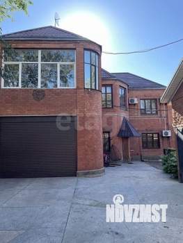 Дом 238м&sup2;, 2-этажный, участок 6 сот.  