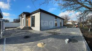 Дом 148м&sup2;, 1-этажный, участок 6 сот.  