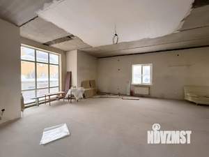 Дом 305м&sup2;, 3-этажный, участок 3 сот.  