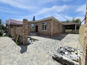 Дом 130м&sup2;, 1-этажный, участок 4 сот.  