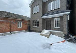 Дом 205м&sup2;, 2-этажный, участок 2 сот.  