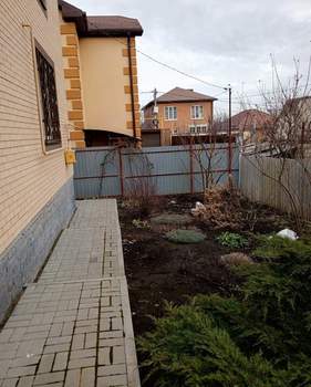 Дом 104м&sup2;, 2-этажный, участок 3 сот.  